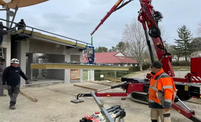 Palonnier ventouse bac acier - Bardage  400kg - vérin électrique à plat sur Lyon  